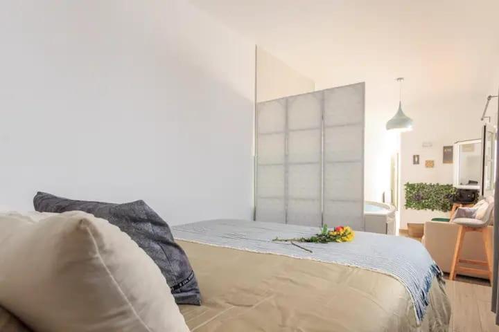 Apartamento Suit Centro Historico De Малага Экстерьер фото
