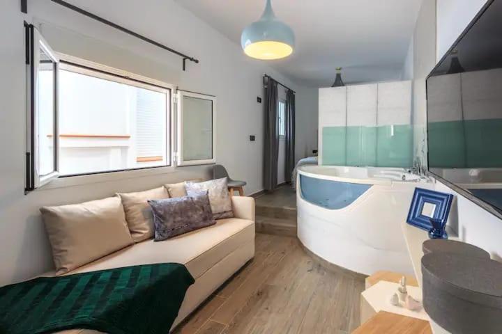 Apartamento Suit Centro Historico De Малага Экстерьер фото